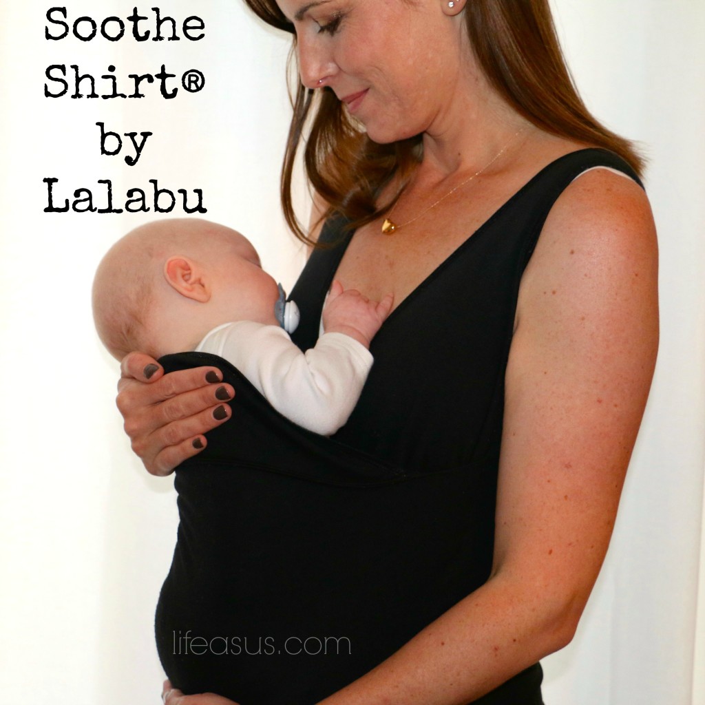 Lalabu Soothe Shirt Review and Giveaway (lifeasus.com) #lalabubaby #sootheshirt #babywearing #momstyle #momfashion #nursingfashion #nursingstyle